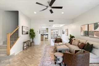 Photo #2: 6771914 Listing 