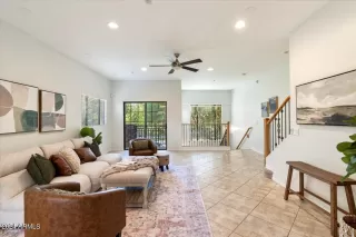 Photo #4: 6771914 Listing 