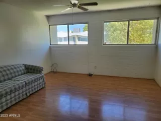 Photo #2: 6771997 Listing 