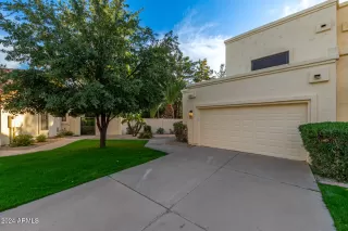 Photo #1: 6772186 Listing