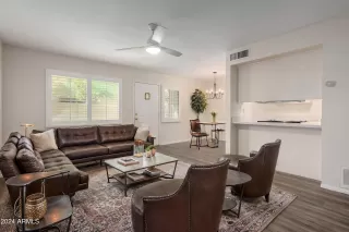 Photo #1: 6772266 Listing