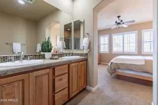 Photo #3: 6772315 Listing