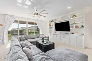 Photo #1: 6772385 Listing 