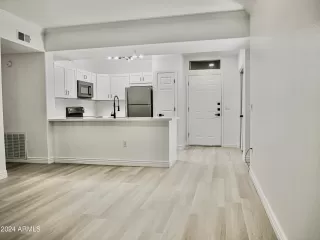 Photo #1: 6772684 Listing