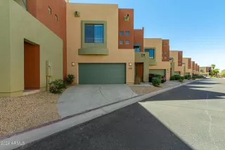 Photo #1: 6772879 Listing