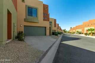 Photo #2: 6772879 Listing