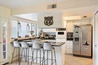 Photo #4: 6772904 Listing 