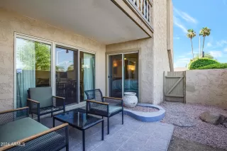 Photo #5: 6772910 Listing