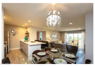 Photo #2: 6773165 Listing 