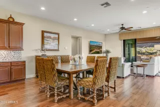 Photo #5: 6773564 Listing