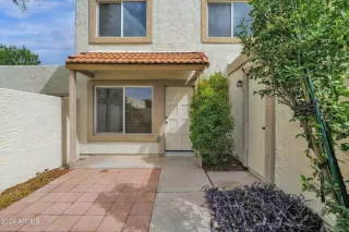 Photo #2: 6773666 Listing 