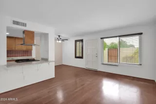 Photo #3: 6773666 Listing 