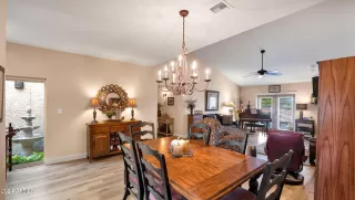 Photo #4: 6773719 Listing 