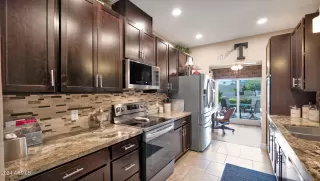 Photo #6: 6773719 Listing 