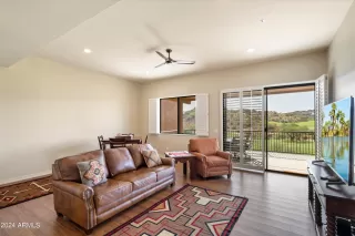 Photo #2: 6773766 Listing