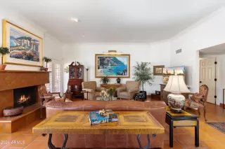 Photo #2: 6774115 Listing 