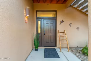 Photo #5: 6774284 Listing