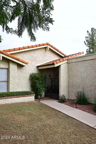 Photo #2: 6774294 Listing