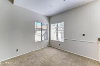 Photo #6: 6774295 Listing