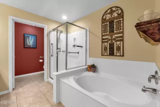 Photo #6: 6774443 Listing 