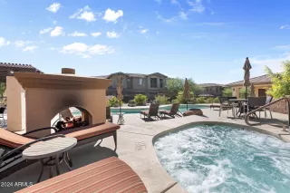 Photo #2: 6774632 Listing