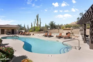 Photo #3: 6774632 Listing