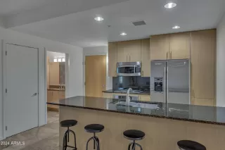 Photo #3: 6775140 Listing