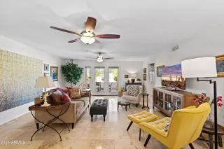 Photo #5: 6775295 Listing