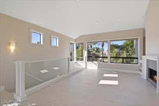 Photo #2: 6775411 Listing