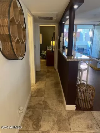 Photo #5: 6775434 Listing