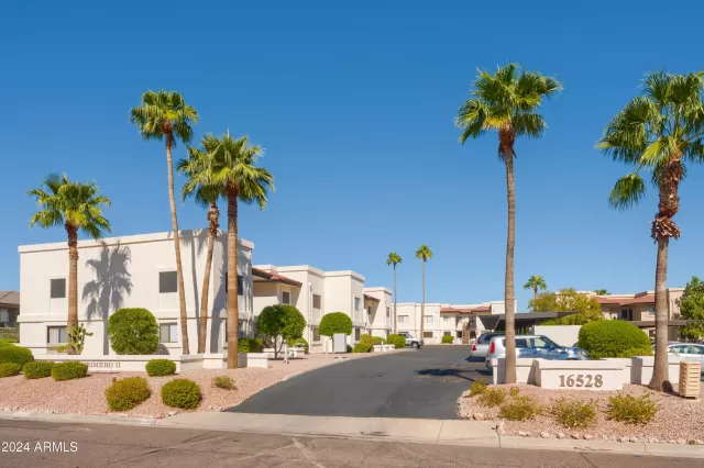 MLS: 6775522 Condo For Sale