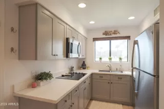 Photo #4: 6775522 Listing