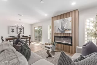 Photo #2: 6775626 Listing 