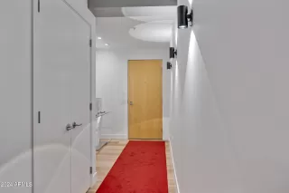 Photo #3: 6775711 Listing