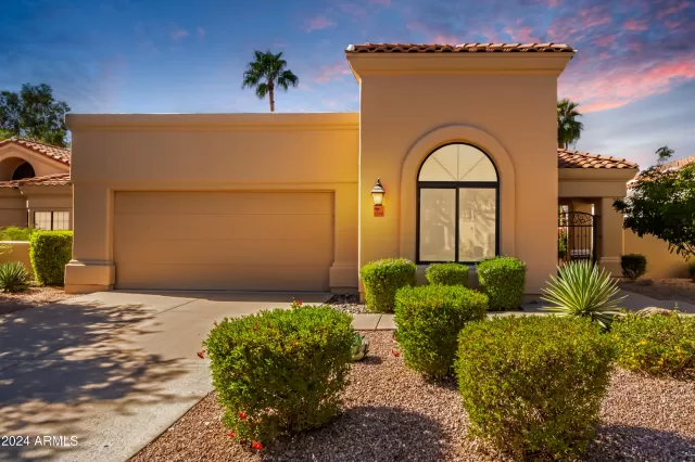 MLS: 6775793 Condo For Sale