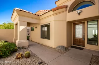 Photo #5: 6775793 Listing