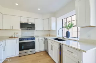 Photo #1: 6775829 Listing