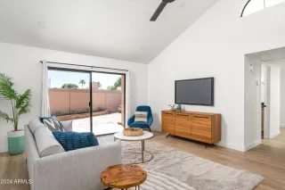 Photo #1: 6775988 Listing 