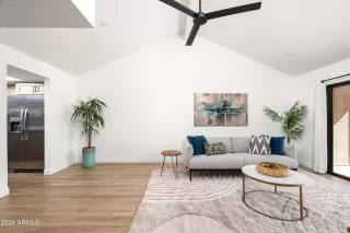 Photo #3: 6775988 Listing 