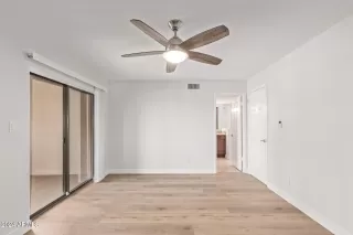 Photo #6: 6776004 Listing 