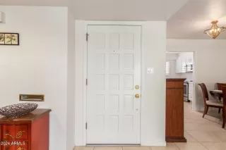 Photo #4: 6776496 Listing