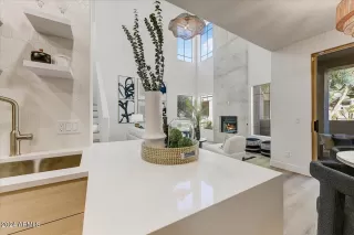 Photo #4: 6776523 Listing 