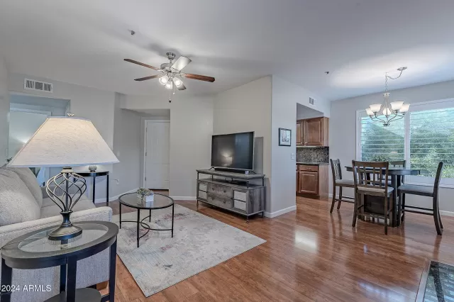 MLS: 6776729 Condo For Sale