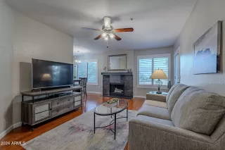 Photo #3: 6776729 Listing