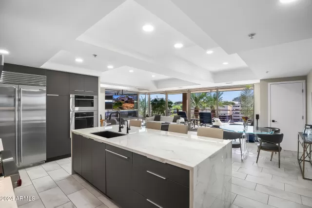 MLS: 6776733 Condo For Sale