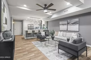 Photo #2: 6776813 Listing