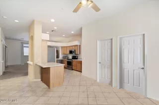 Photo #6: 6776901 Listing