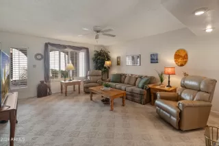 Photo #5: 6777937 Listing