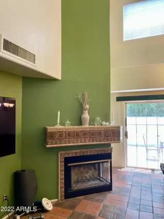 Photo #2: 6778206 Listing