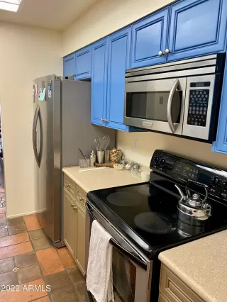 Photo #3: 6778206 Listing